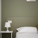 Green Suites In Financial District 4 Pax
